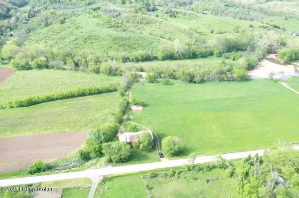 Bradfordsville, KY 40009,7029 Liberty Rd