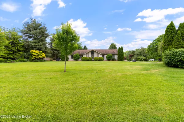 Jeffersontown, KY 40299,4101 Boones Grove WAY