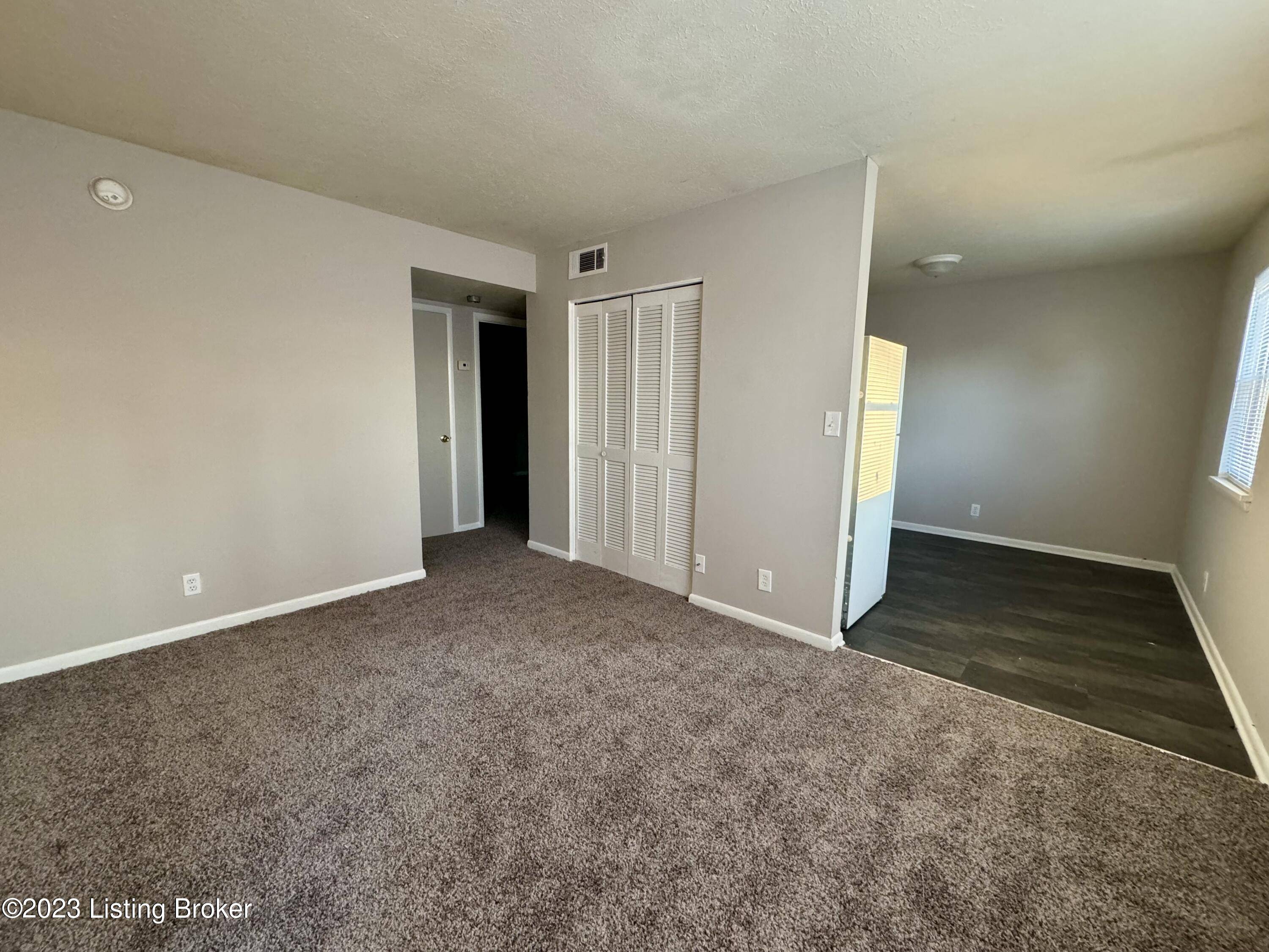 Crestwood, KY 40014,6807 Crestview Dr