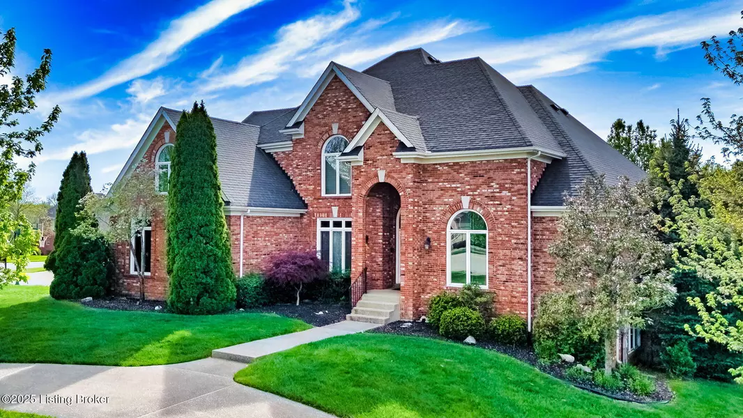 13520 Ridgemoor Dr, Prospect, KY 40059