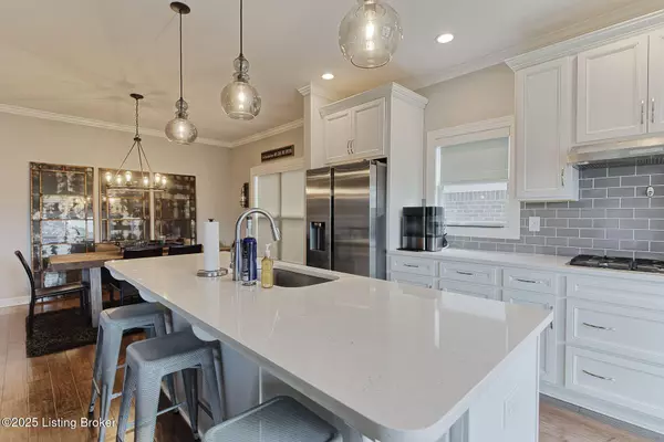 Louisville, KY 40299,1206 Helm Place Ln