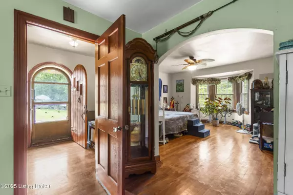 Fairfield, KY 40020,104 St Michael HL