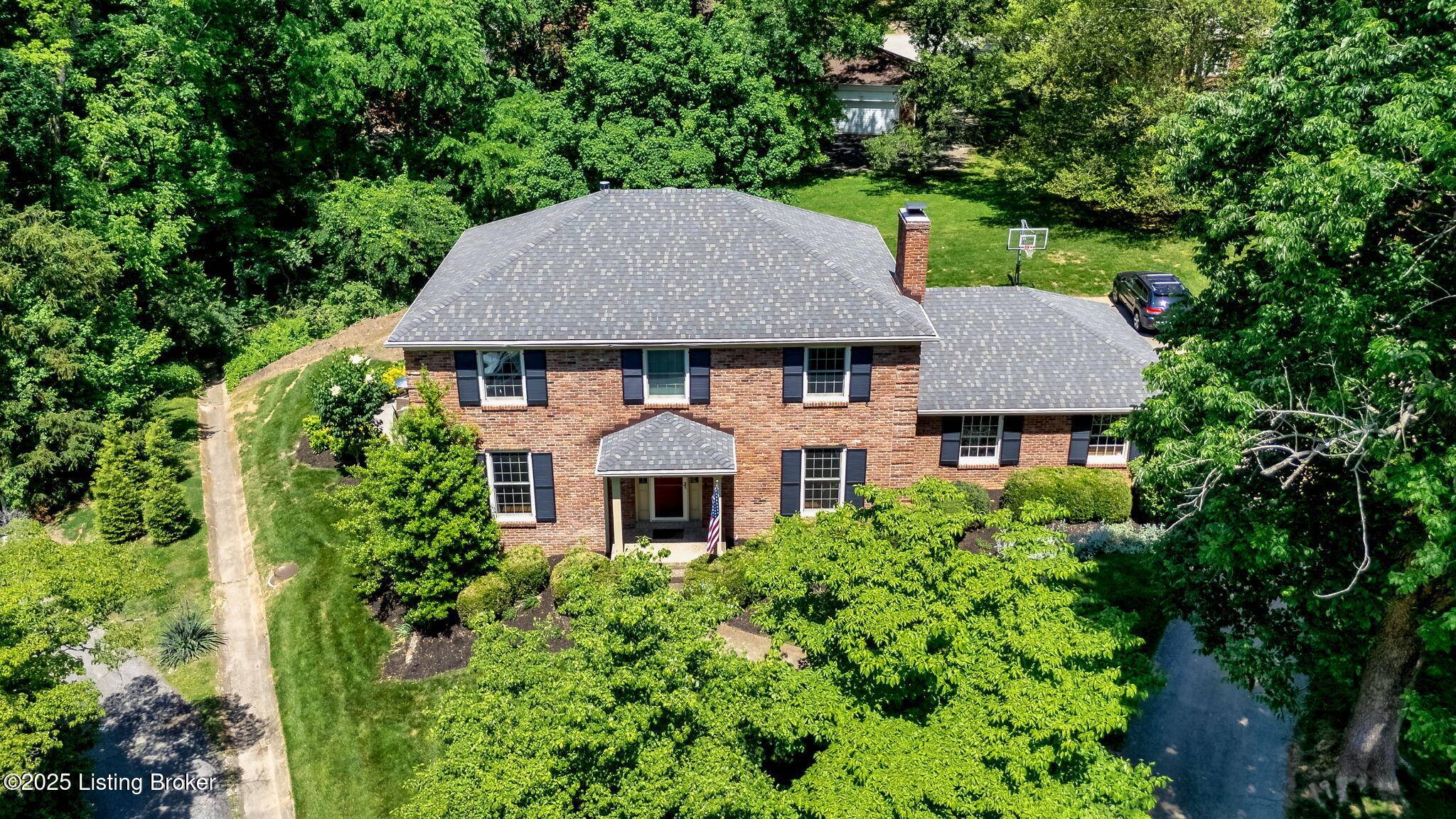 3711 Quail Hollow Ct, Louisville, KY 40241