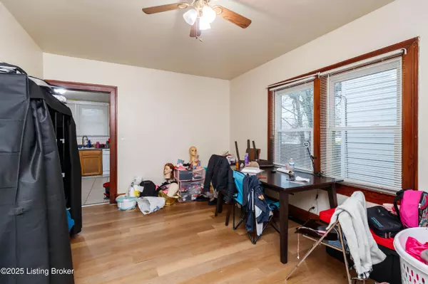 Louisville, KY 40212,310 S 42nd St