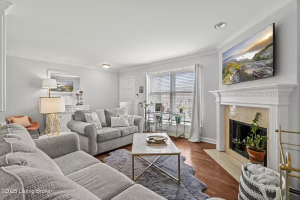 Louisville, KY 40205,152 Gardiner Lake Rd