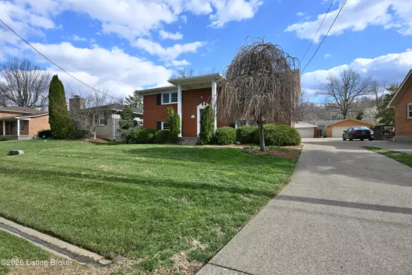 Louisville, KY 40214,7514 Pimlico Dr