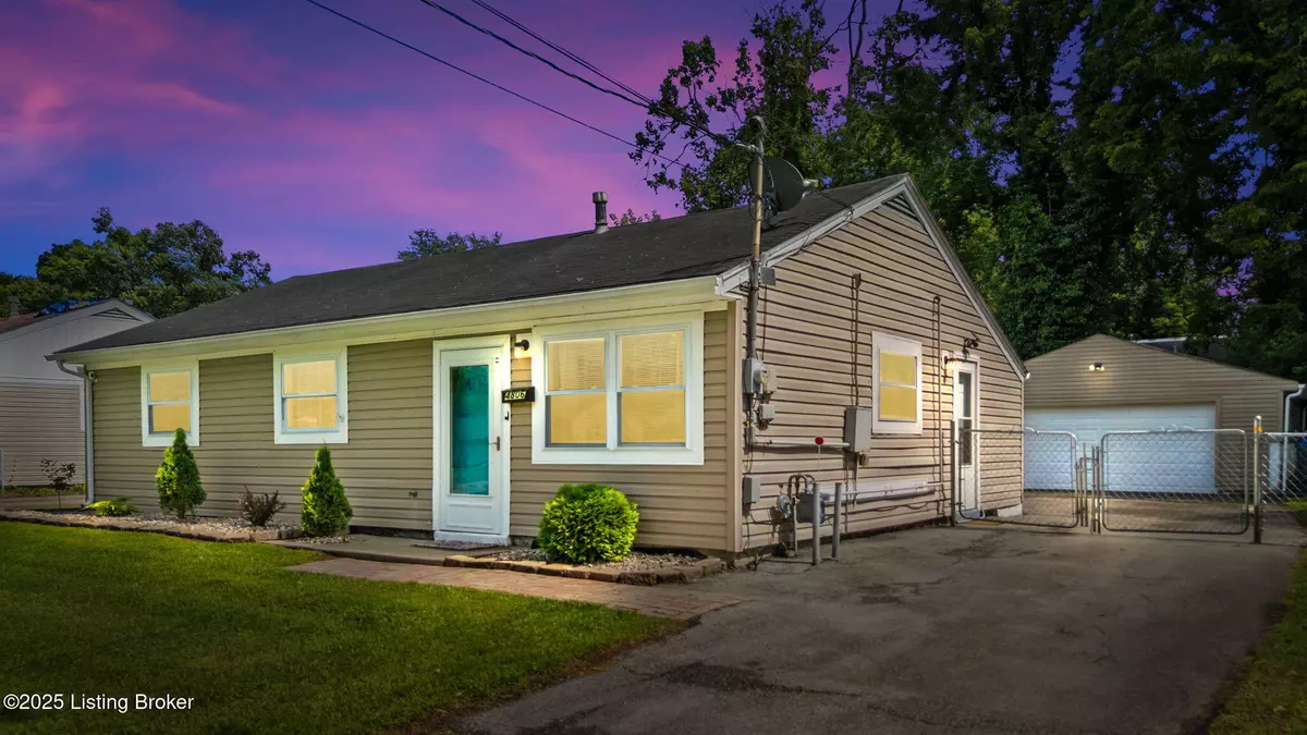 Louisville, KY 40272,4806 Andalusia Ln