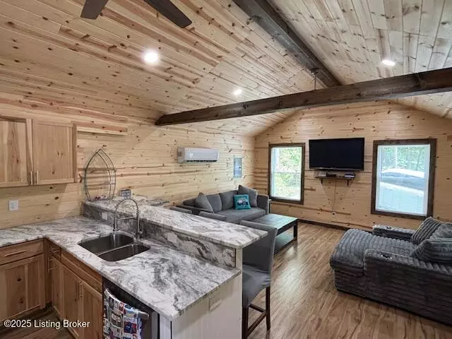 Clarkson, KY 42726,11807 Peonia Rd