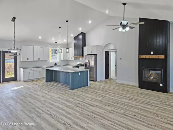 Vine Grove, KY 40175,106 Blatina Dr