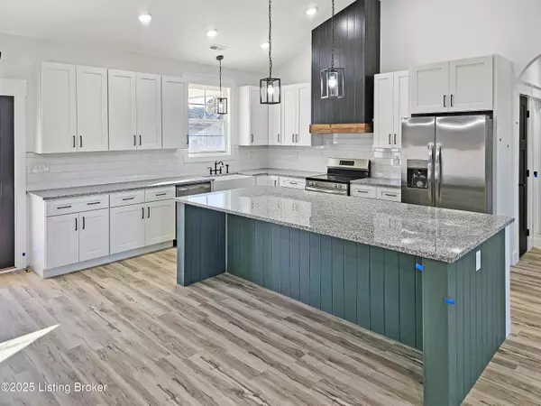 Vine Grove, KY 40175,106 Blatina Dr