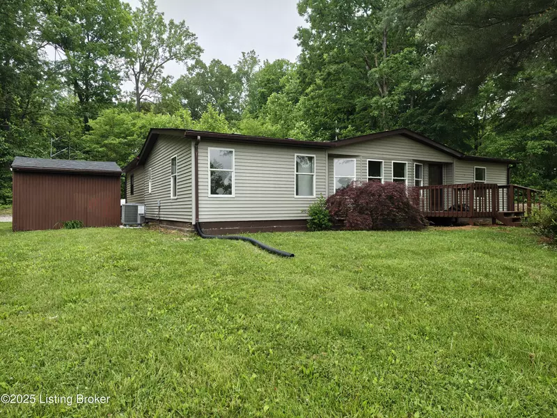 185 Lamkins Ln, Brandenburg, KY 40108