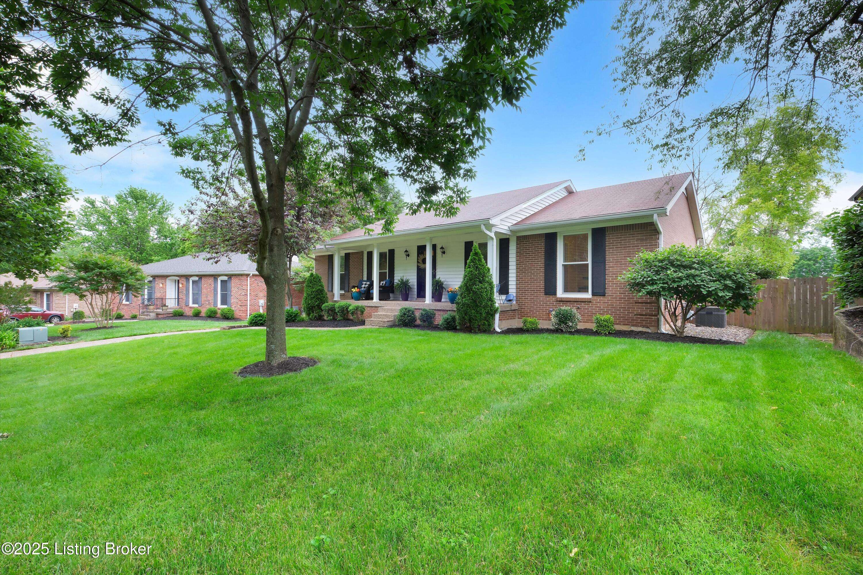 Louisville, KY 40242,2807 Wareham Rd