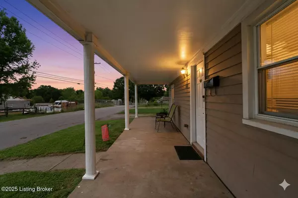 Louisville, KY 40213,1641 Taylor Ave