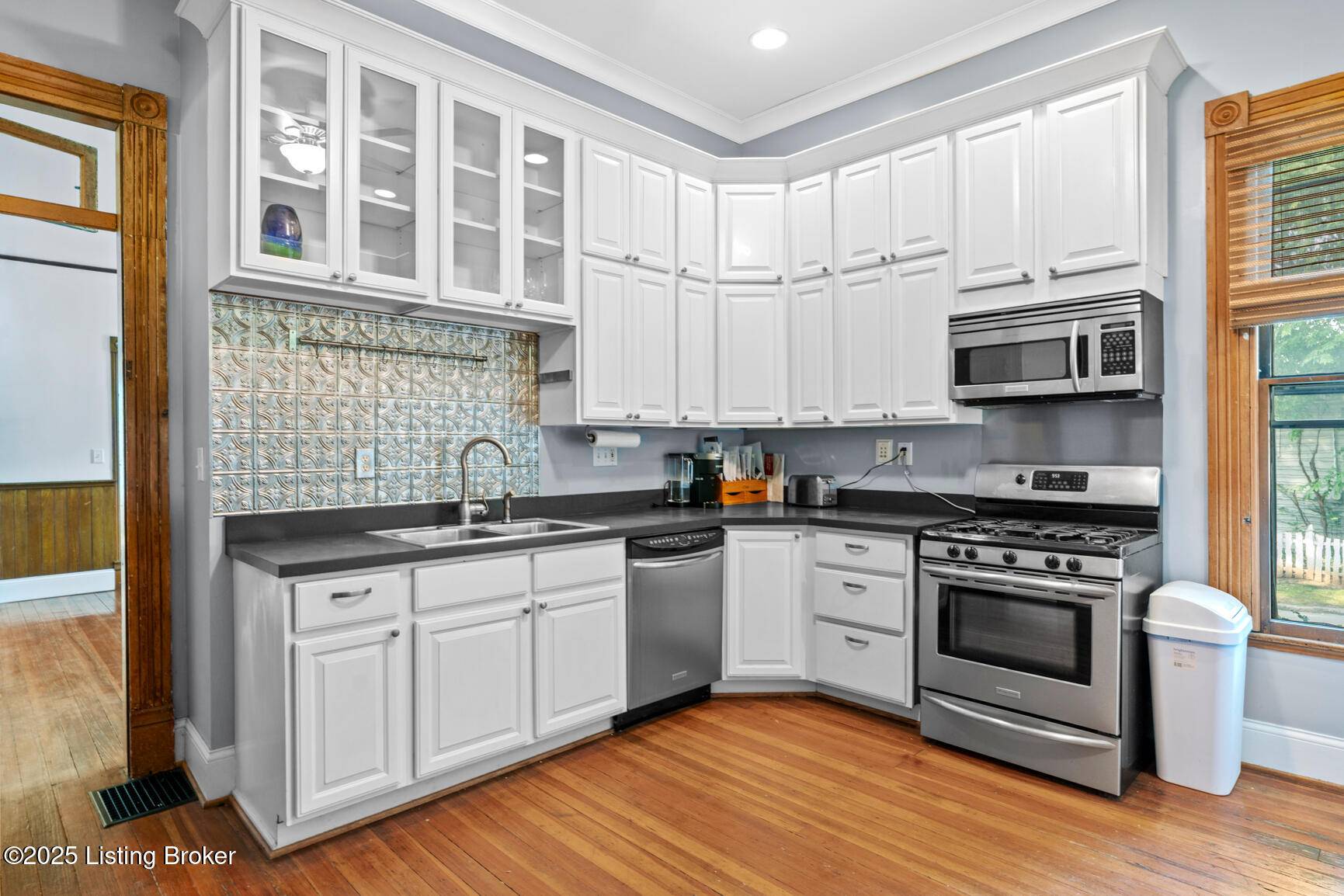 Louisville, KY 40204,1801 Eastern Pkwy