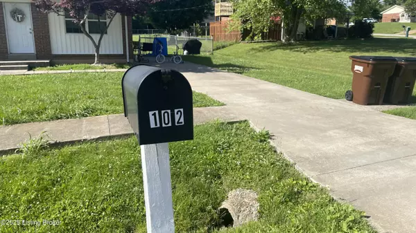 Elizabethtown, KY 42701,102 Front Nine Dr