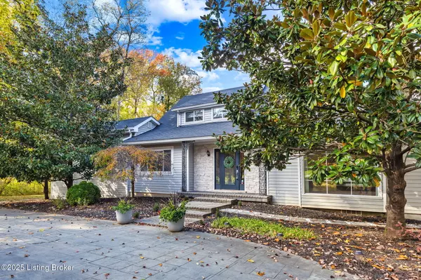 Anchorage, KY 40223,11805 Cedardale Rd