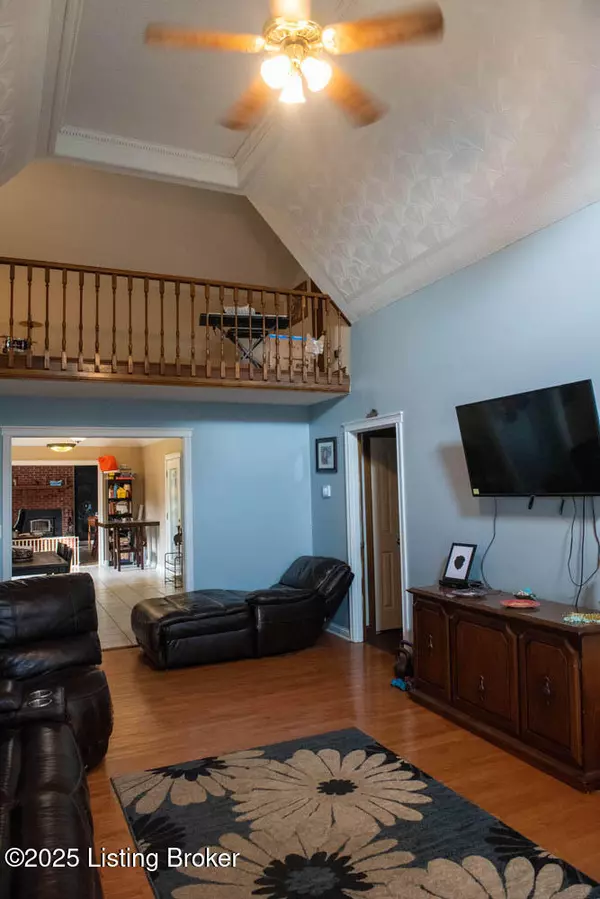 Bardstown, KY 40004,1103 Foxfire Rd