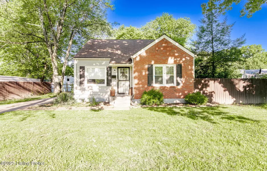 5100 Roederer Dr, Louisville, KY 40219