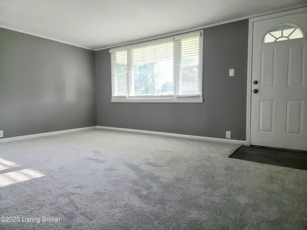 Louisville, KY 40258,7125 Sky Blue Ave