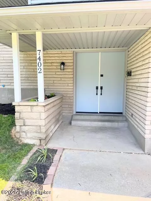Louisville, KY 40214,7402 Nottoway Cir