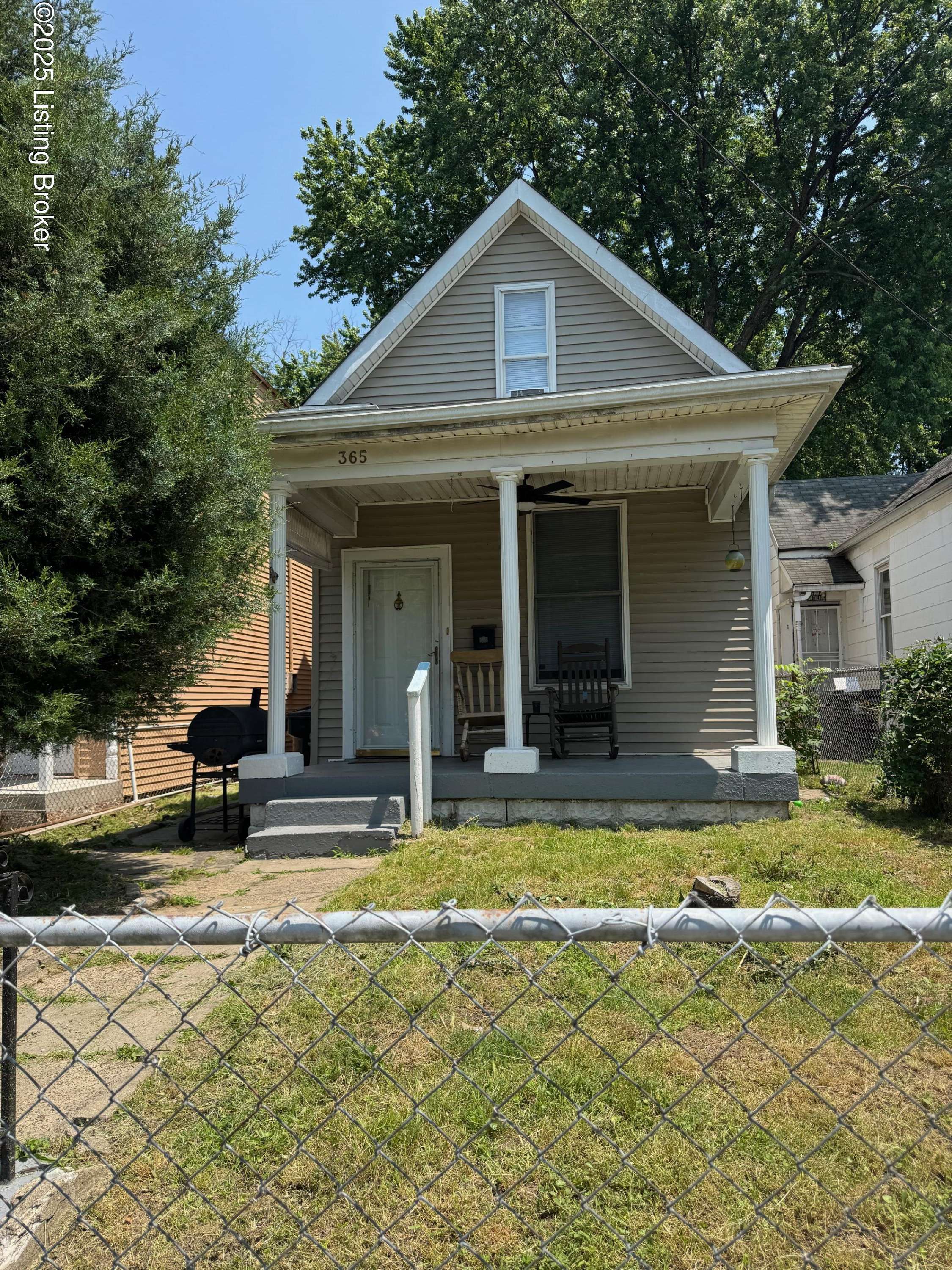 365 N 27th St, Louisville, KY 40212