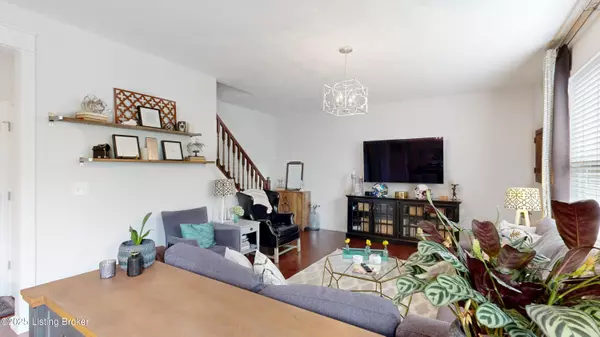 Louisville, KY 40245,17115 Green Crest Ln