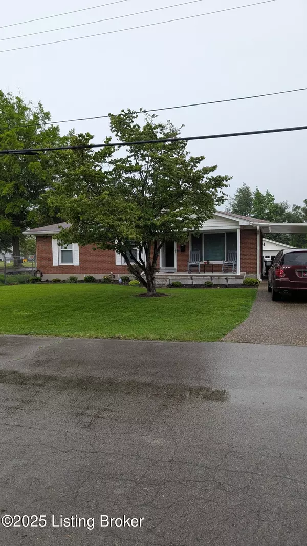 4301 Oboe Dr,  Louisville,  KY 40216