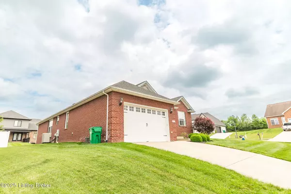 Elizabethtown, KY 42701,901 Leafland Pl