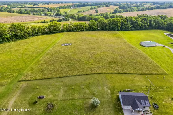 Bloomfield, KY 40008,1524 Lawrenceburg Rd