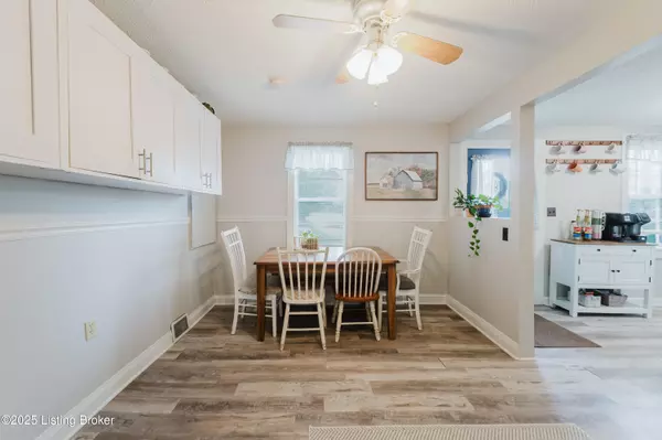 Louisville, KY 40214,8512 Tolls Ln