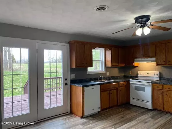 Springfield, KY 40069,140 Highview Ln