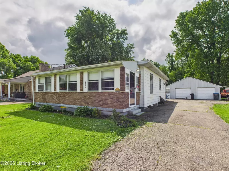 9729 Wilton Dr, Louisville, KY 40118