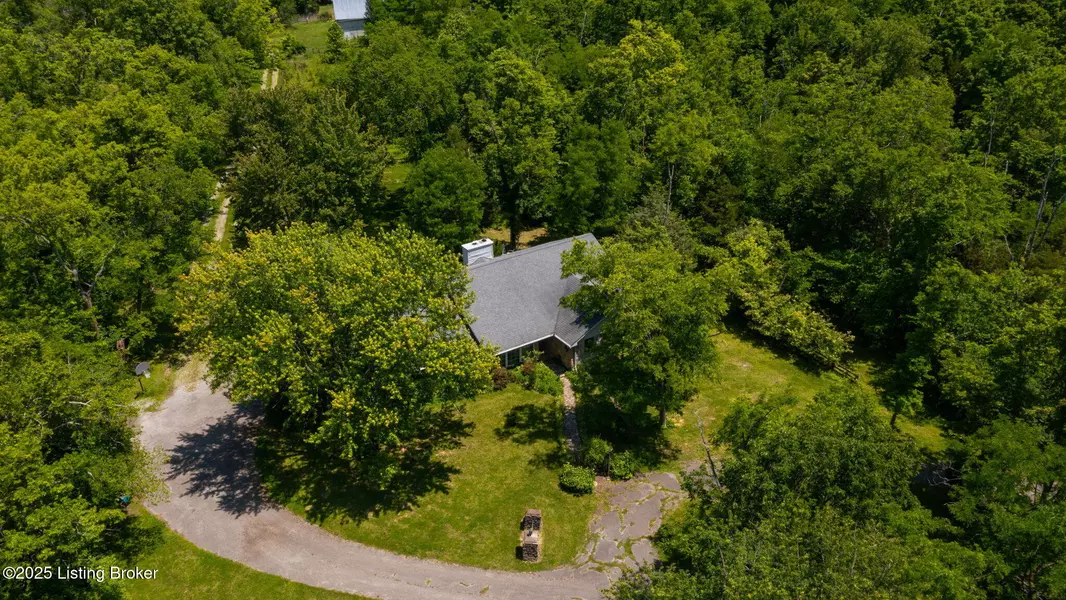 2413/2419 Clark Station Rd, Fisherville, KY 40023