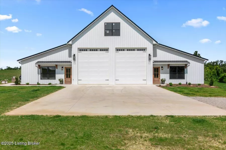 381 Bowman Ln, Taylorsville, KY 40071