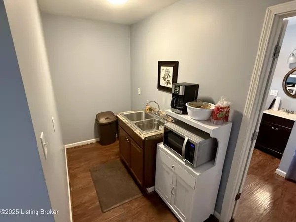 Carrollton, KY 41008,329 Jay Louden Rd