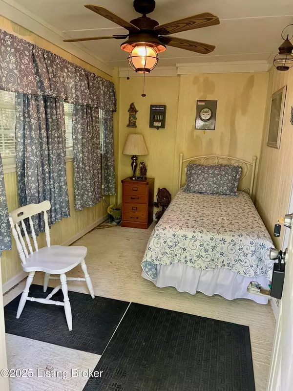 Hudson, KY 40145,3085 Centerview Rough River Ln