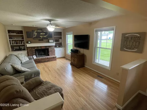 La Grange, KY 40031,1810 Reel Dr