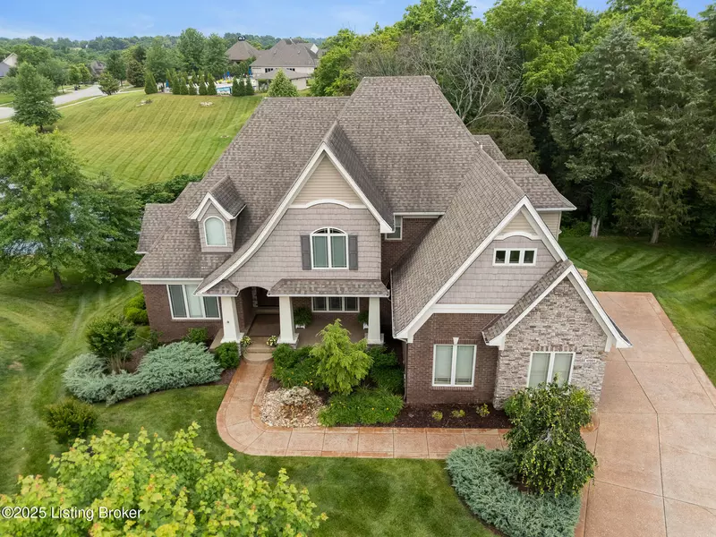 17001 Isabella View Pl, Fisherville, KY 40023