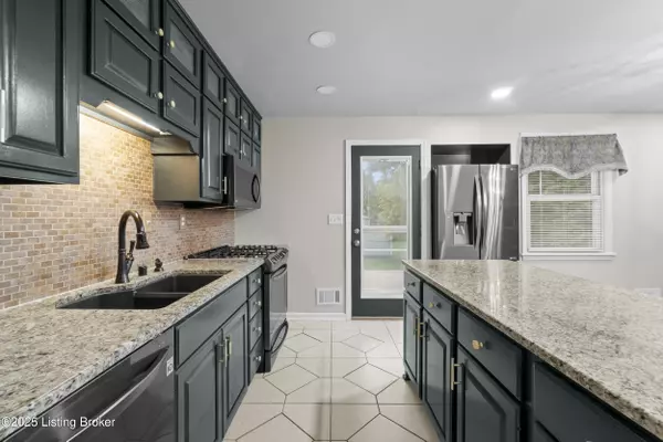 Mt Washington, KY 40047,120 Emily Dr