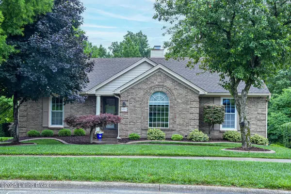 Louisville, KY 40299,4207 Hurstbourne Woods Dr