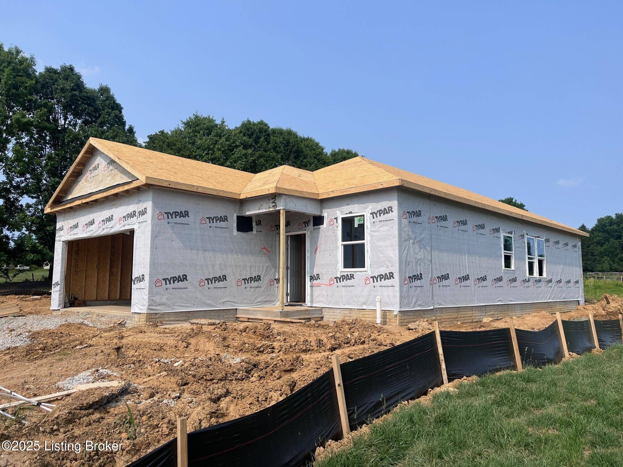 Louisville, KY 40291,8805 Amaranth Dr