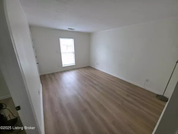Louisville, KY 40291,8308 Lake Superior Dr