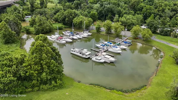 Prospect, KY 40059,5531 Forest Lake Dr