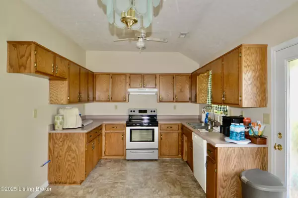 Louisville, KY 40291,5807 Hudson Lake Dr
