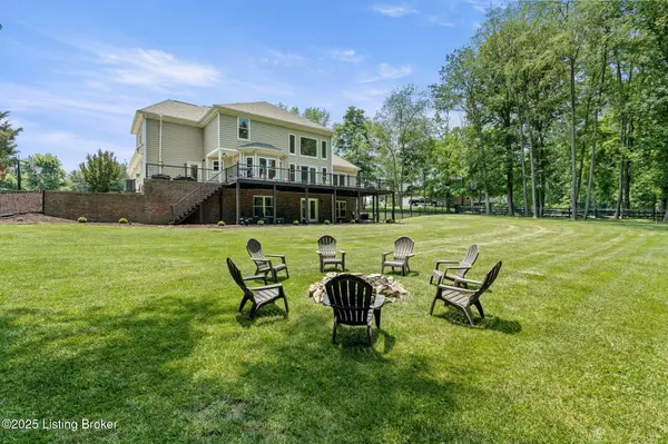 Buckner, KY 40010,3707 Sumerlin Dr