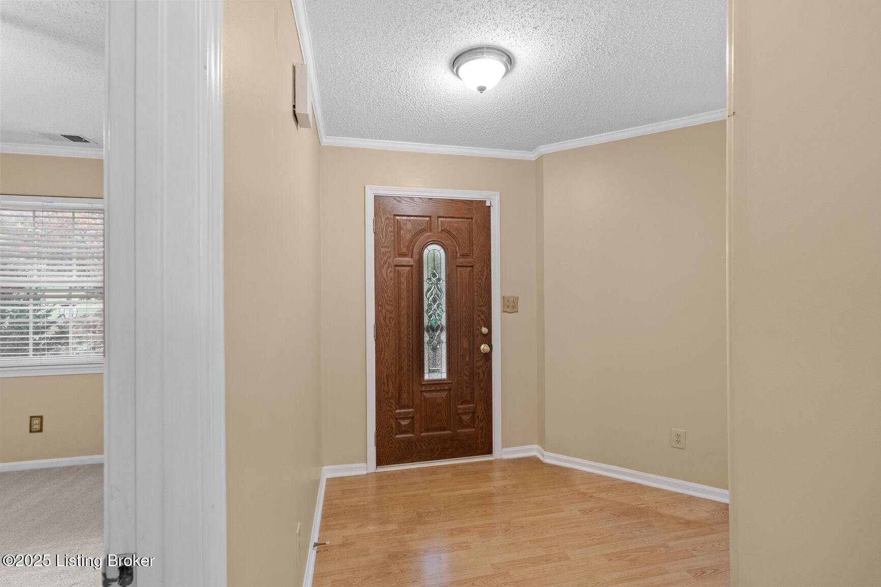Louisville, KY 40291,8001 Port Royal Ct