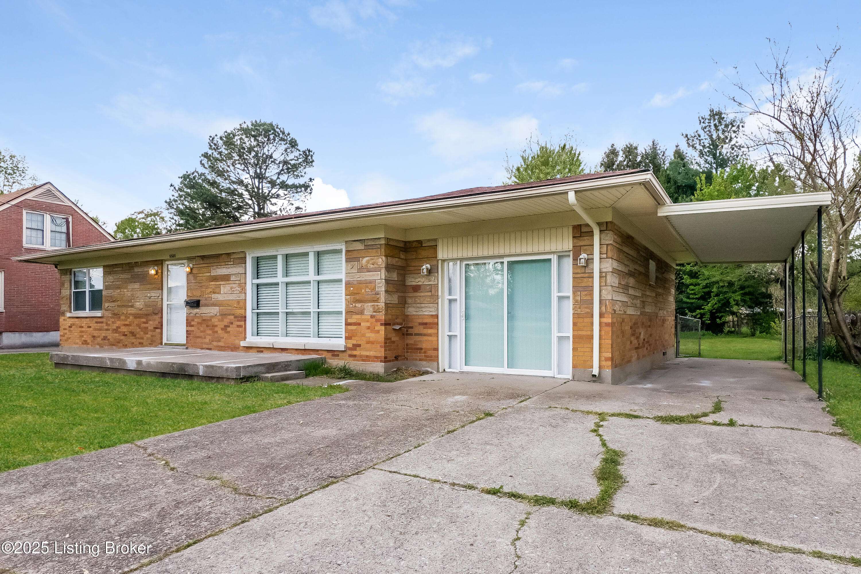 Louisville, KY 40258,5505 W Pages Ln