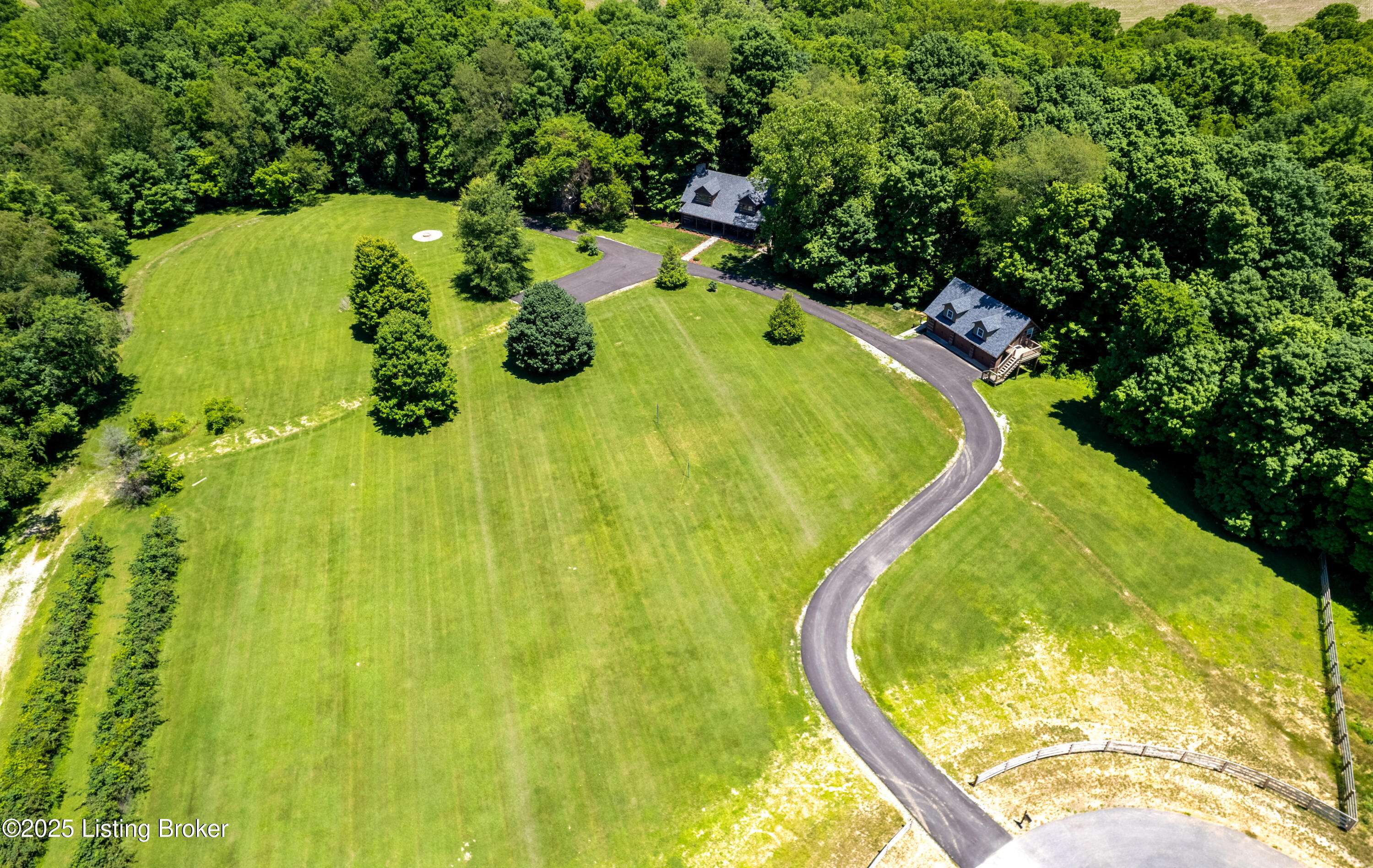 299 Boots Ct, Shelbyville, KY 40065