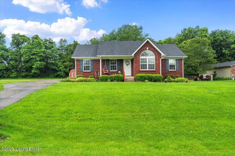 1009 Iron Creek Cir, Bardstown, KY 40004