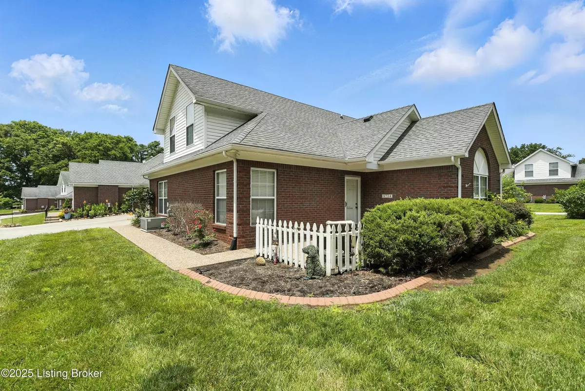 Louisville, KY 40219,8714 Applegate Village Dr